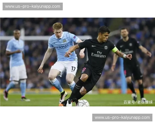 蓝月巅峰与陶工傲骨：曼城vs斯托克城的足球美学与博弈史诗